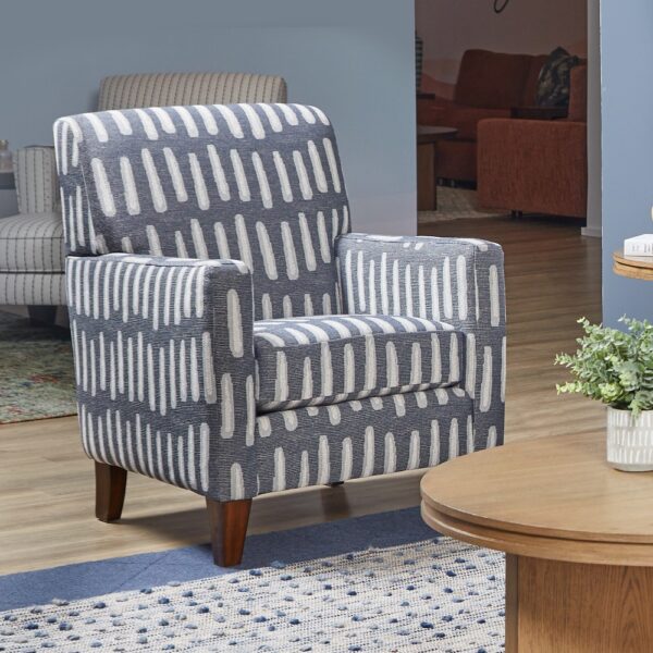 Cute Chair - Image 3