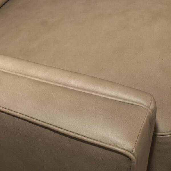 Finley Power Inclining Loveseat - Image 10
