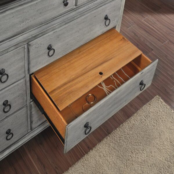 Plymouth Dresser - Image 3