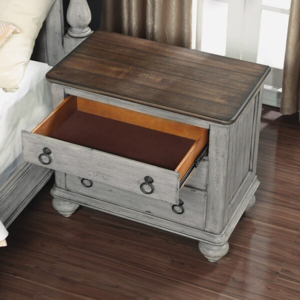 Plymouth Nightstand - Image 2
