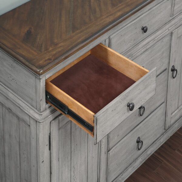 Plymouth Buffet - Image 3