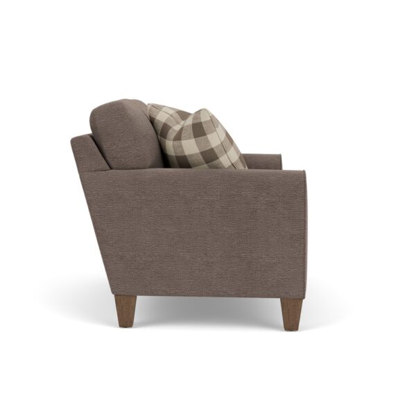Moxy - Image 3