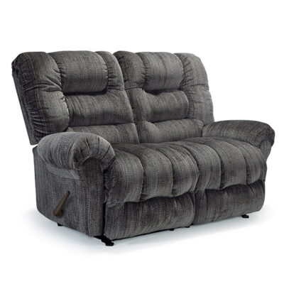 Seger Loveseat
