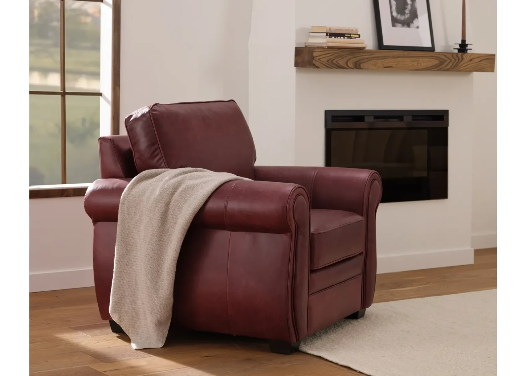 viceroy_chair_lifestyle - Palliser - March 2025